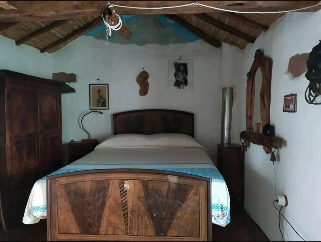 Casa vacanze Villa Sa domu 'eccia Urzulei Italia